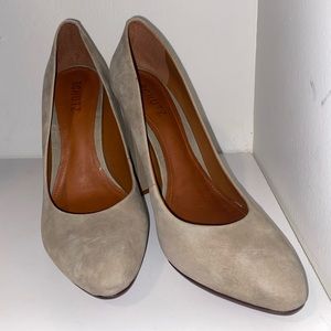 Schutz taupe / gray block heels